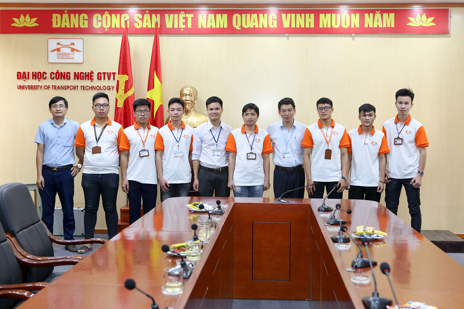 Gặp mặt đội tuyển dự thi Olympic Cơ học toàn quốc năm 2019