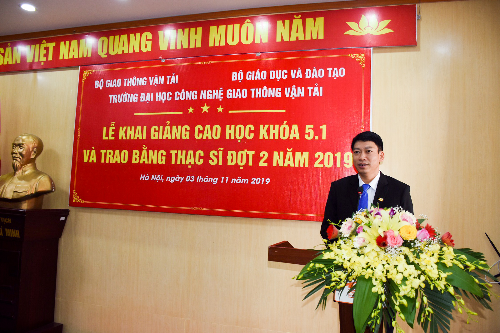 Khai giảng Cao học Khóa 5.1 và trao bằng Thạc sĩ đợt 2 - 2019