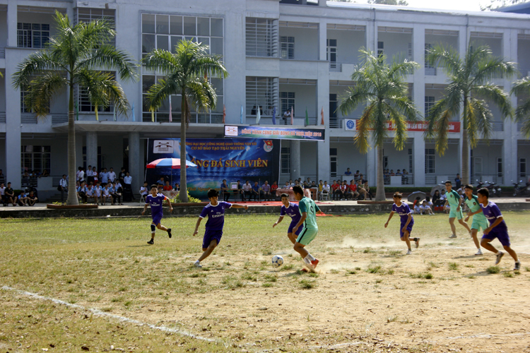 Khai mạc giải bóng đá học sinh sinh viên năm 2016 tại Cơ sở Đào tạo Thái Nguyên